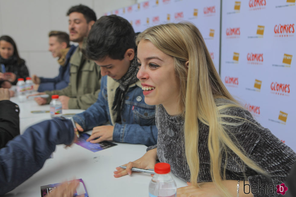 Nerea en la firma de discos de 'OT 2017' en Barcelona