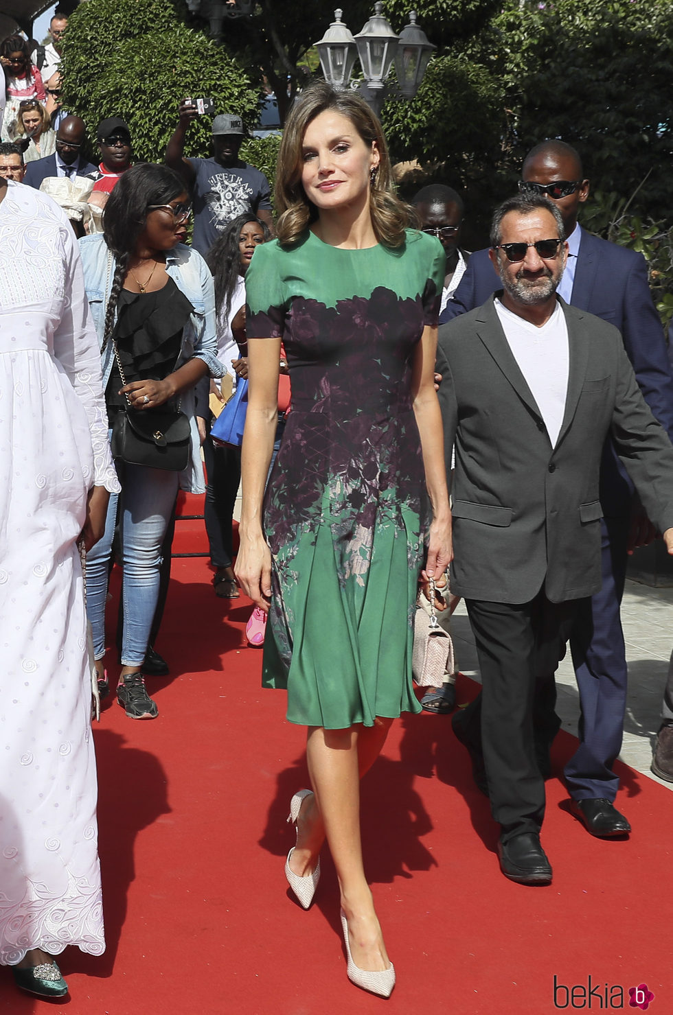 La Reina Letizia visita la Cruz Roja de Senegal