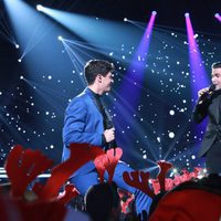 Alfred y Naim Thomas en la Gala de Navidad de 'OT 2017'