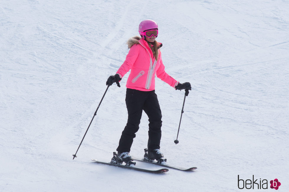 Paris Hilton esquiando en Aspen, Colorado