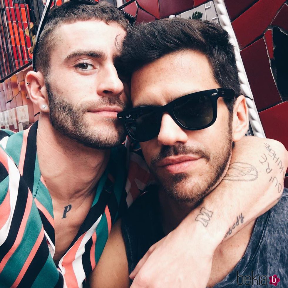 Pelayo Díaz y su novio Andy Mc Dougall juntos en Brasil