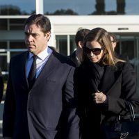 Luis Alfonso de Borbón y Margarita Vargas en la misa funeral de Carmen Franco