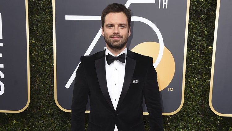 Sebastian Stan en los Globos de Oro 2018