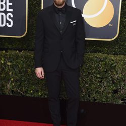 Ewan McGregor en al alfombra roja de los Globos de Oro 2018