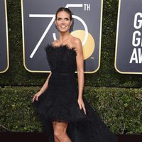 Heidi Klum en la alfombra roja de los Globos de Oro 2018