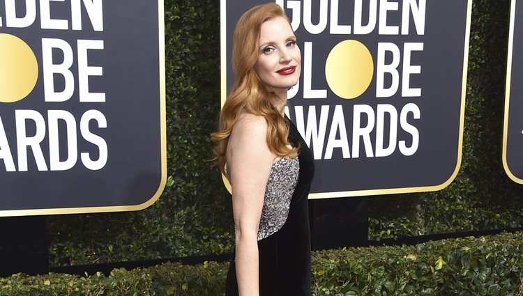 Jessica Chastain en la alfombra roja de Globos de Oro 2018