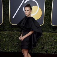 Millie Bobby Brown en los Globos de Oro 2018