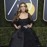 Sarah Jessica Parker en la alfombra roja de los Globos de Oro 2018