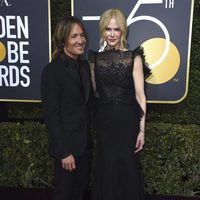 Nicole Kidman y Keith Urban en la alfombra roja de los Globos de Oro 2018