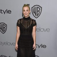 Kaley Cuoco en la fiesta InStyle tras los Globos de Oro 2018