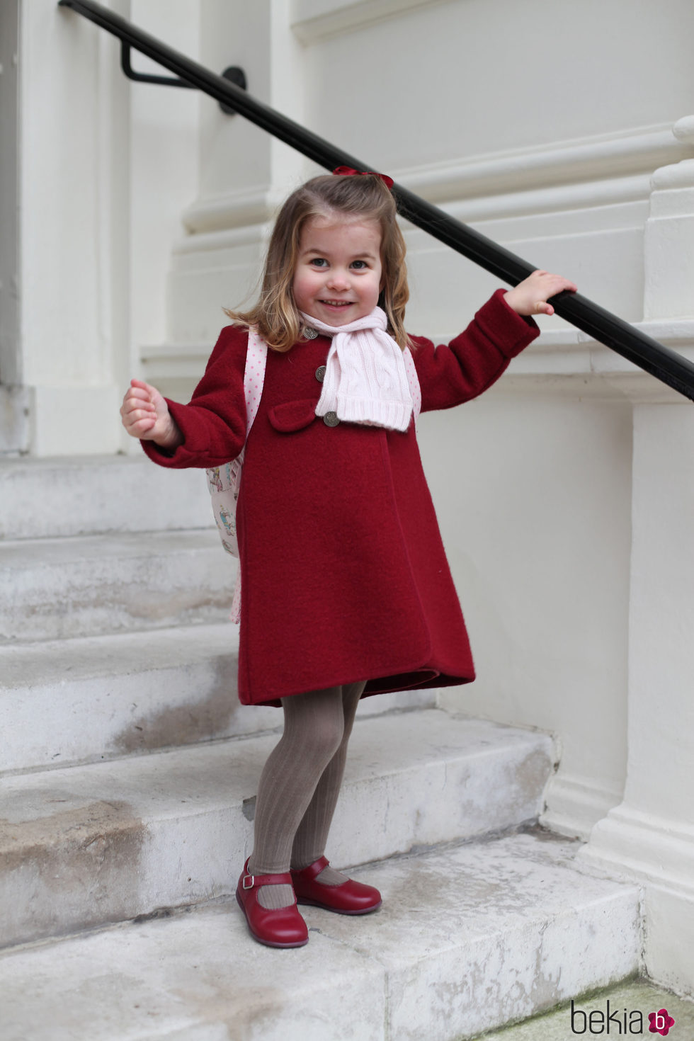 La Princesa Carlota, feliz en su primer día de guardería