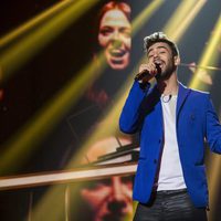 Agoney durante su actuación en la gala 10 de 'OT 2017'