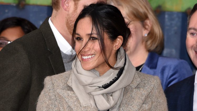 Meghan Markle, muy sonriente en su visita a Reprezent FM