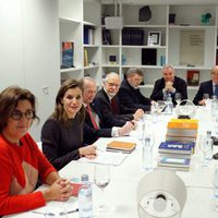 La Reina Letizia durante su reunión con el Consejo Asesor de Fundéu