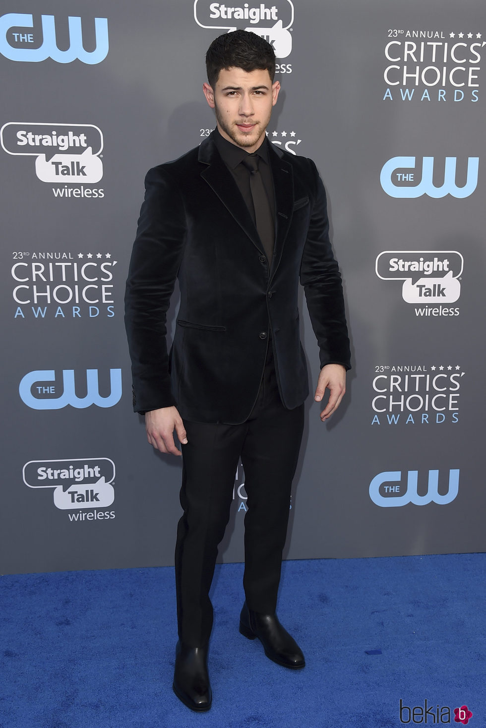 Nick Jonas  en la alfombra roja de los Critics' Choice Awards 2018