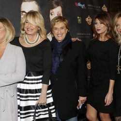 Terelu Campos, Mila Ximénez, Chelo García Cortés, Gema López y Lydia Lozano en el estreno de 'Grandes éxitos'