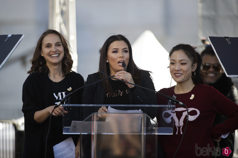 Natalie Portman y Eva Longoria en la Marcha de las Mujeres en Nueva York