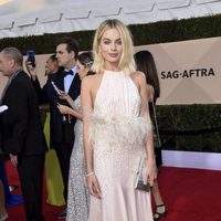 Margot Robbie en la alfombra roja de los SAG 2018