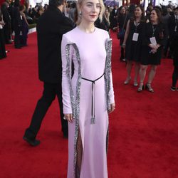 Saoirse Ronan en la alfombra roja de los SAG 2018