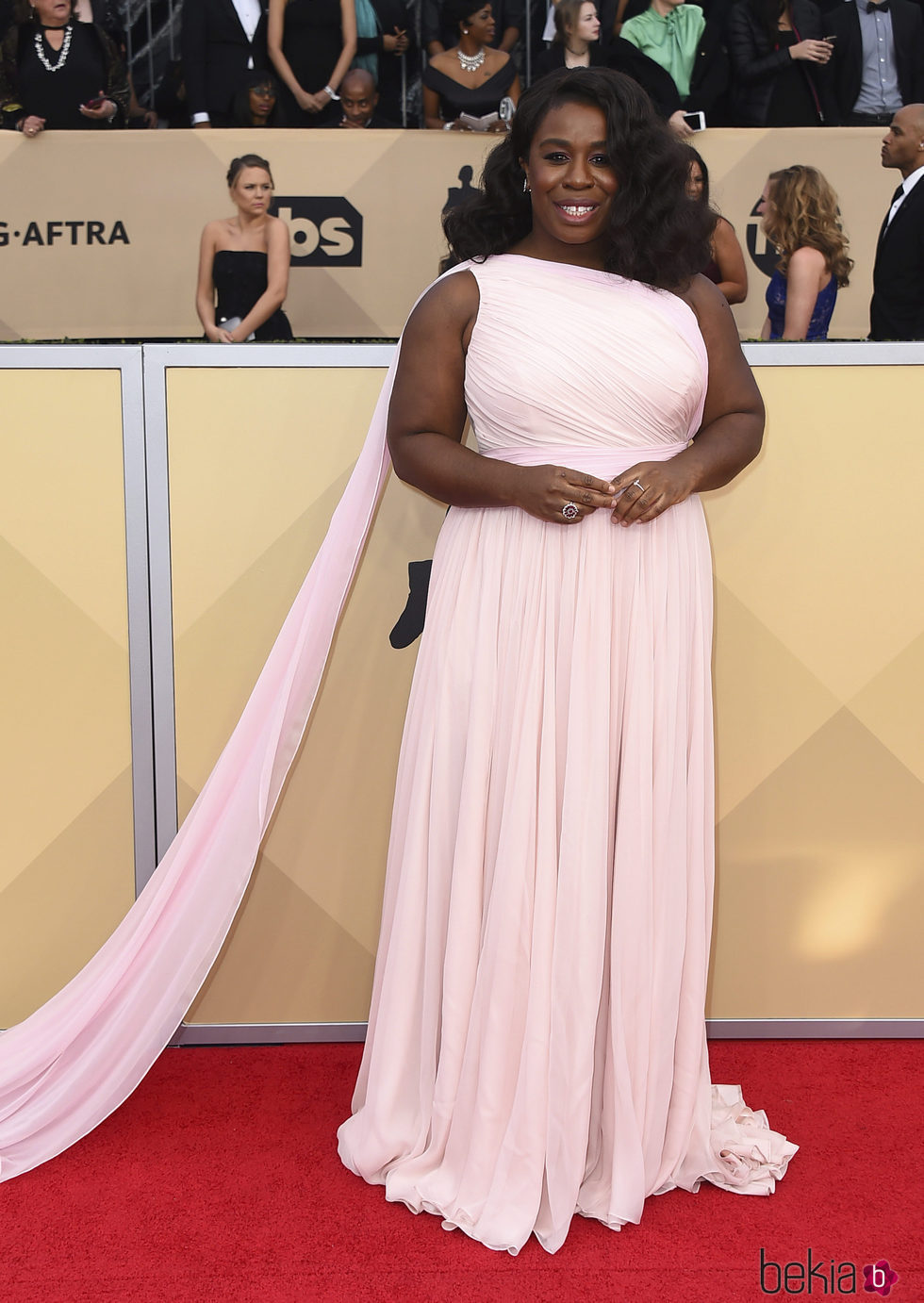 Uzo Aduba en la alfombra roja de los SAG 2018