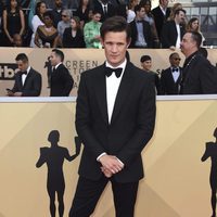 Matt Smith en la alfombra roja de los SAG 2018