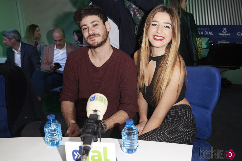 Cepeda y Mimi en la presentación de la XXII edición de los Premios Cadena Dial