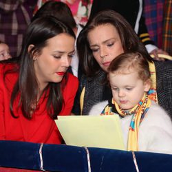 Pauline Ducruet, Estefanía de Mónaco y Gabriella de Mónaco en el Festival de Circo de Monte-Carlo 2018