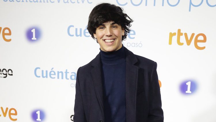 Oscar Casas en la premier de la 19 temporada de 'Cuéntame'