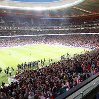 El Rey Felipe de espaldas en el Estadio Wanda Metropolitano