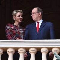 Alberto y Charlene de Mónaco en la procesión de Santa Devota 2018