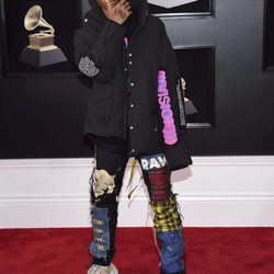 Jaden Smith en la alfombra roja de los Premios Grammy 2018