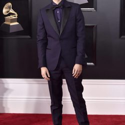 Zedd en la alfombra roja de los Premios Grammy 2018