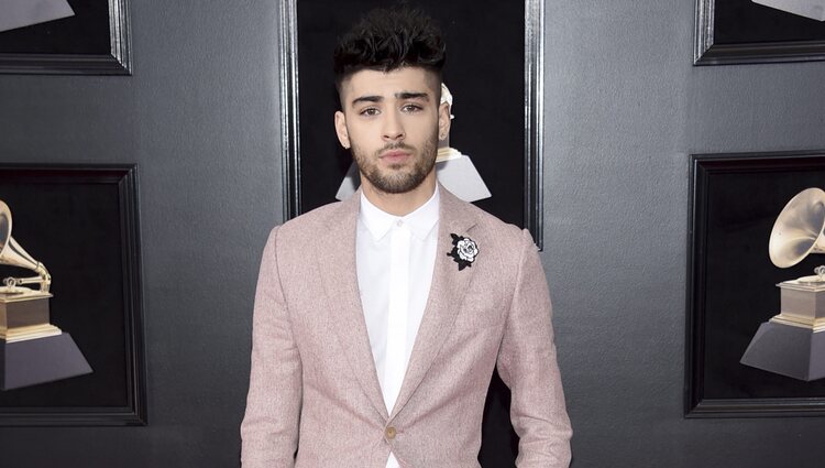 Zayn Malik en la alfombra roja de los Premios Grammy 2018