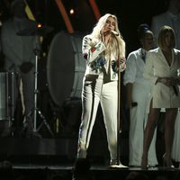 Kesha durante su actuación en los Premios Grammy 2018