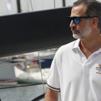 El Rey Felipe durante su participación en la Copa del Rey de Vela