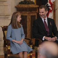 Los Reyes Felipe y Letizia con la Princesa Leonor en la entrega del Toisón de Oro