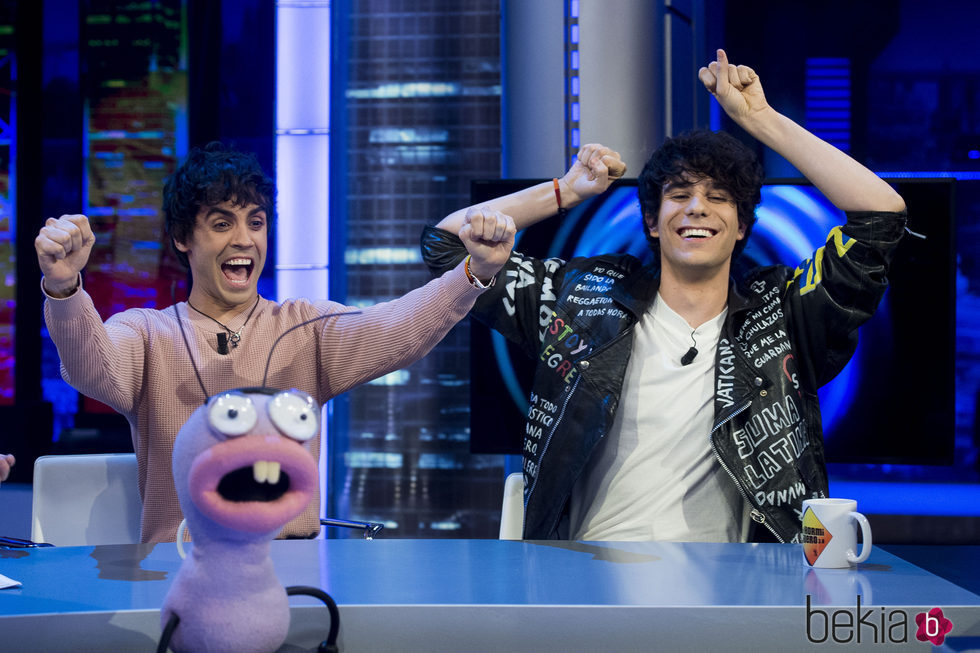 Javier Calvo y Javier Ambrossi en 'El Hormiguero'