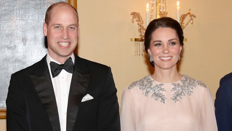 El Príncipe Guillermo y Kate Middleton en la cena de gala en su honor en Oslo