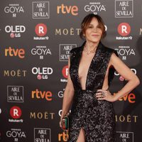 Antonia San Juan posando en la alfombra roja de los Premios Goya 2018