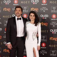 Penélope Cruz y Javier Bardem juntos en la alfombra roja de los Premios Goya 2018