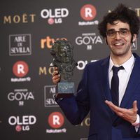 David Verdaguer con su galardón en los Premios Goya 2018