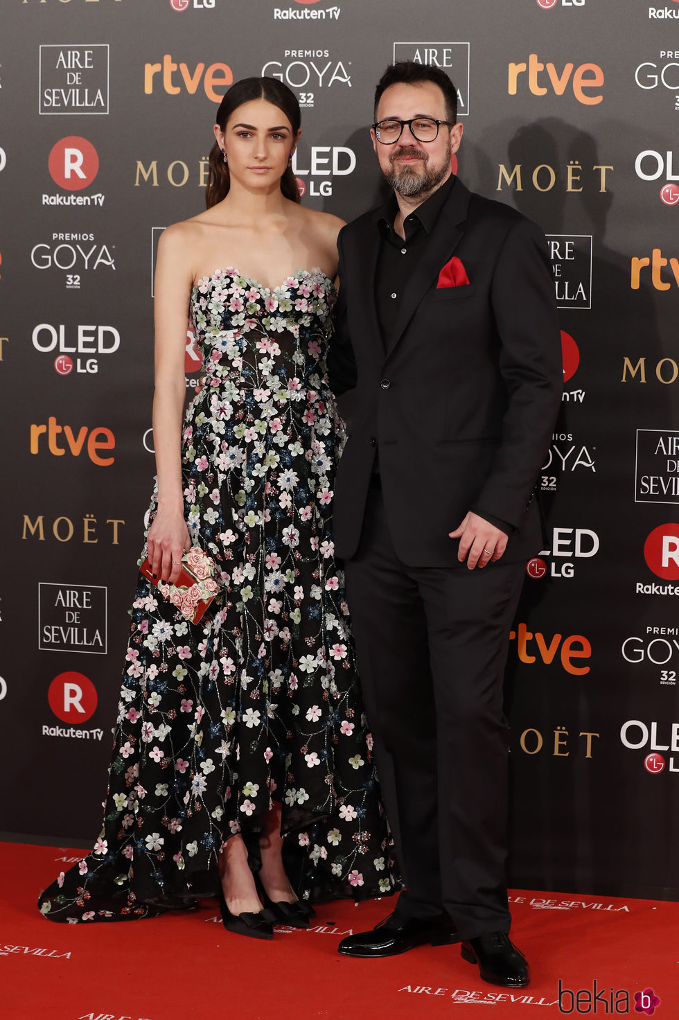 Sandra Escacena y Paco Plaza en la alfombra roja de los Premios Goya 2018