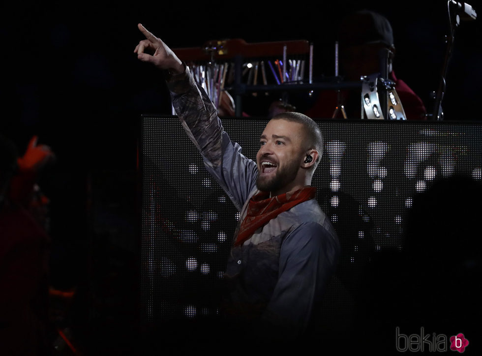 Justin Timberlake puso al estadio de pie durante su actuación en la Super Bowl 2018