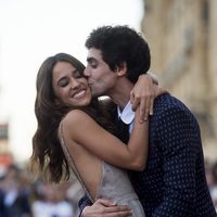 Macarena García y Javier Ambrossi en la premiere de 'La llamada' en el Festival de San Sebastián 2017