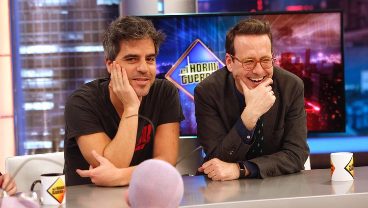 Ernesto Sevilla y Joaquín Reyes se divierten en 'El Hormiguero'