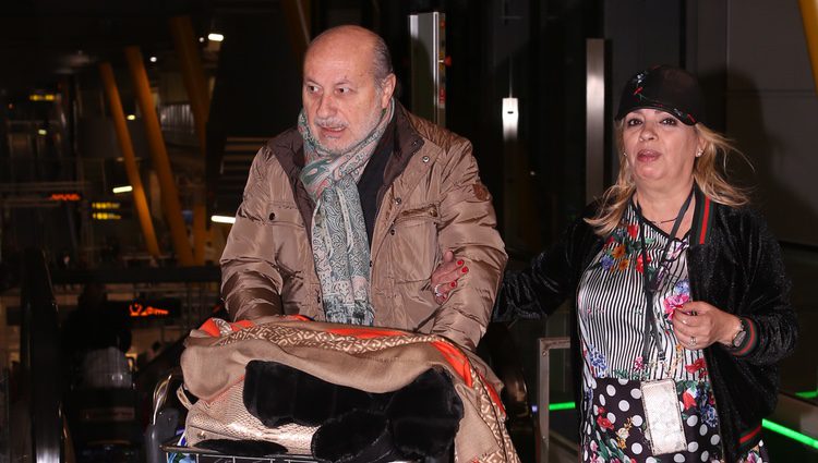 Carmen Borrego y su marido José Carlos a su reencuentro tras el viaje a Chile con 'Las Campos'