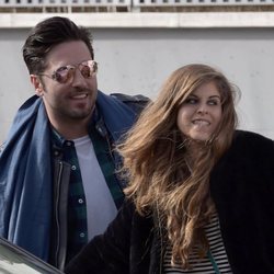 David Bustamante de paseo por Madrid con una amiga