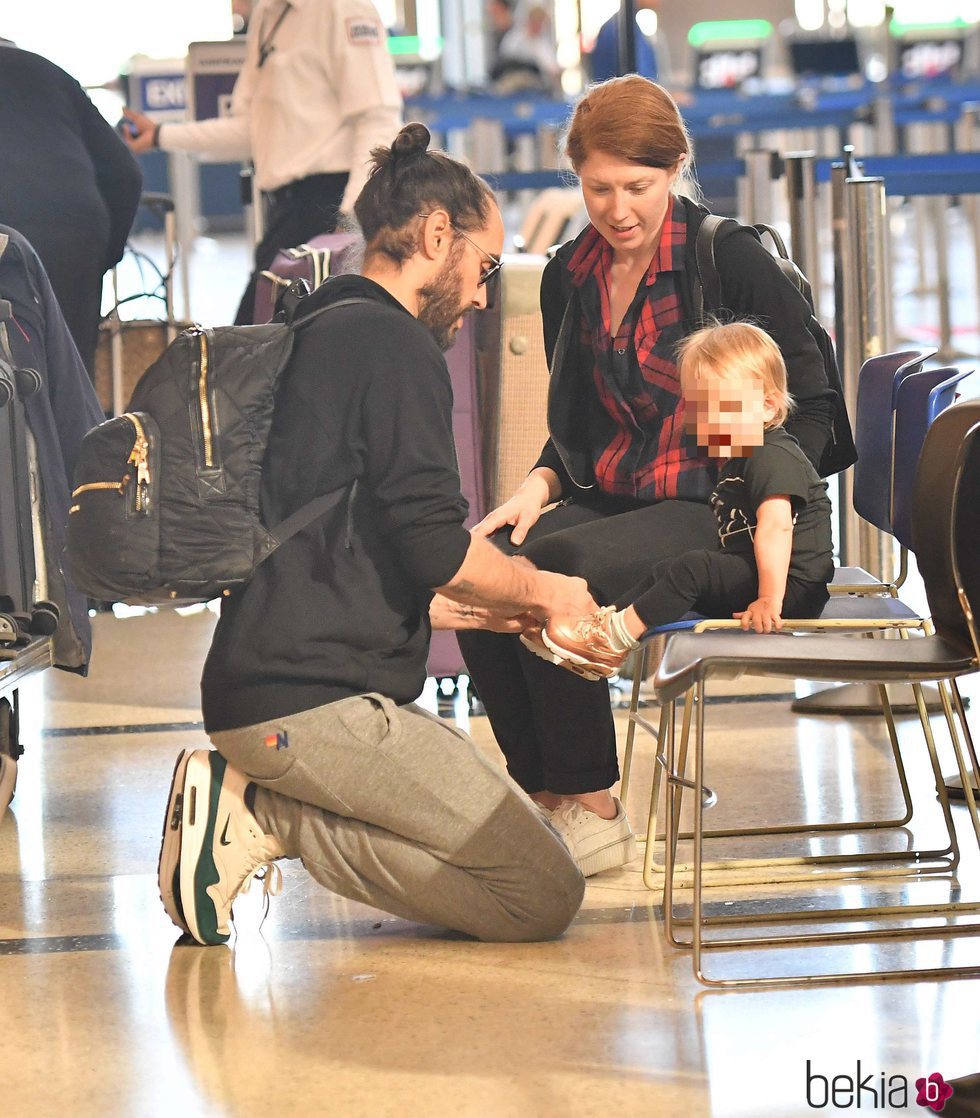 Russell Brand en familia