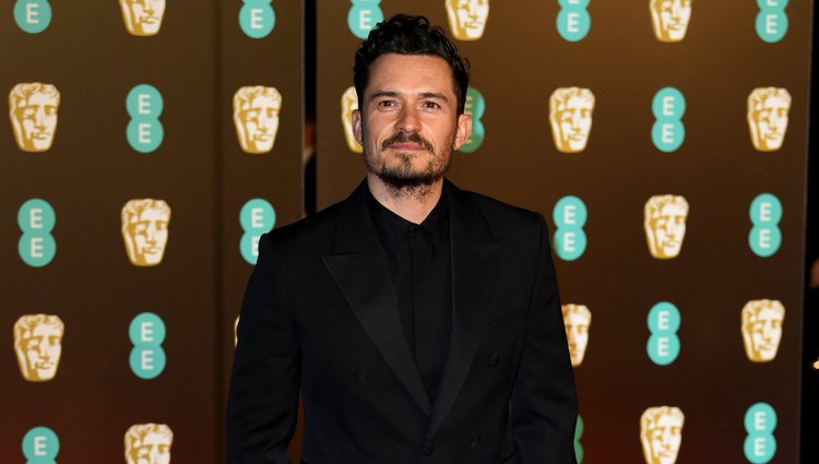 Orlando Bloom en la alfombra roja de los Premios BAFTA 2018