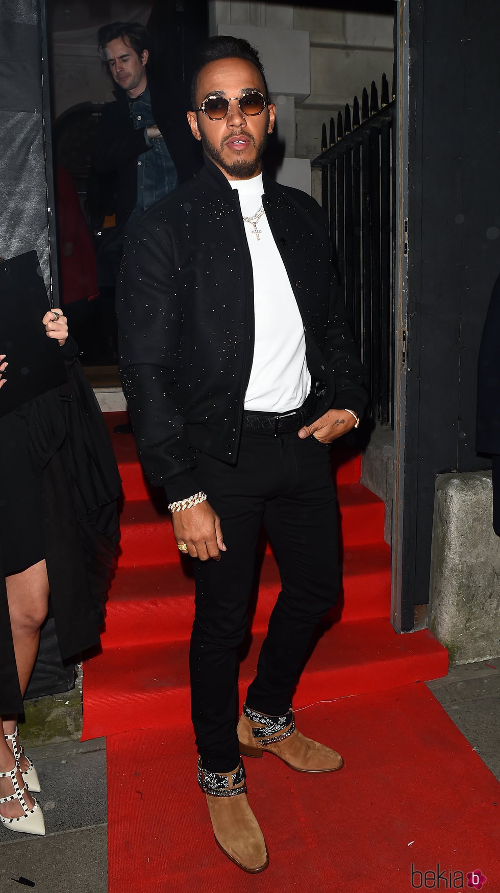 Lewis Hamilton en la fiesta de Vogue tras los BAFTA